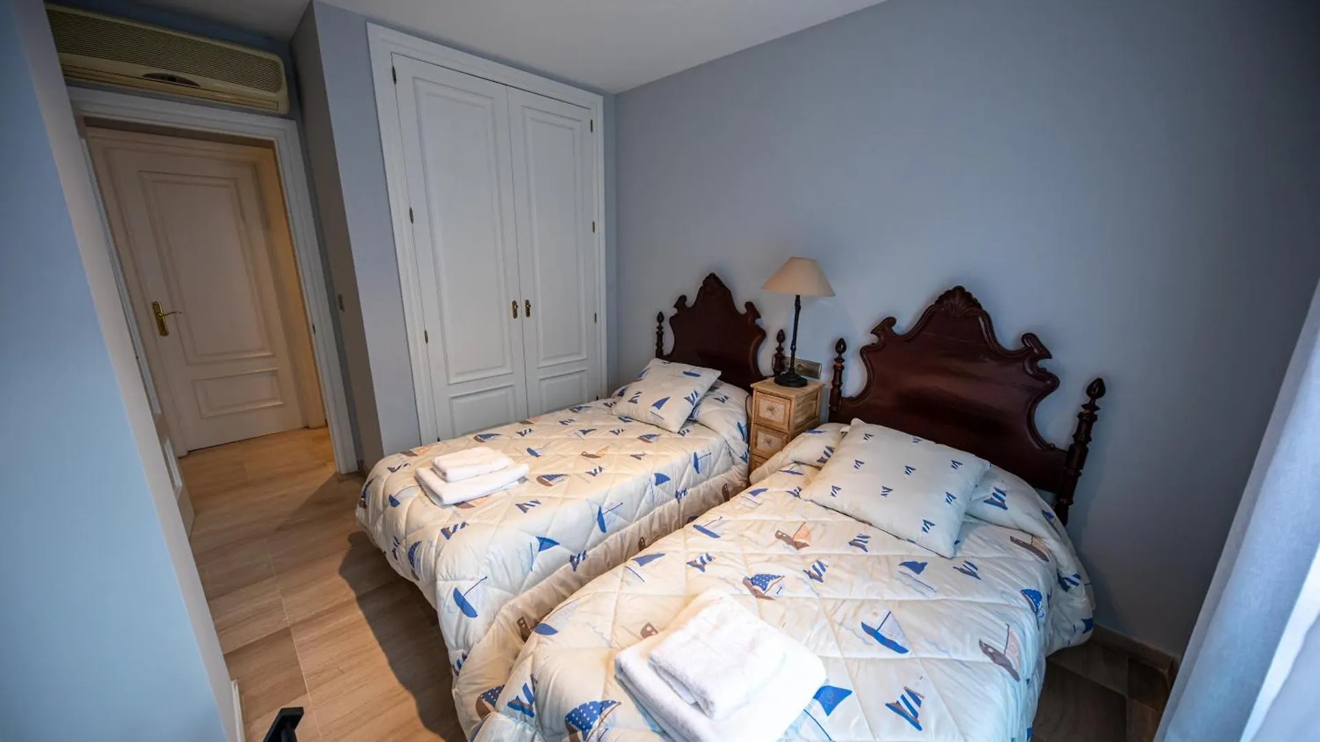 Atico Moderno Y Centrico Con Balcon Curvo En Jaen Apartment